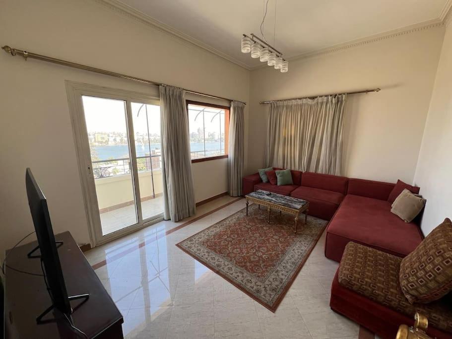 Panorama Nile View Duplex-giza Apartment *